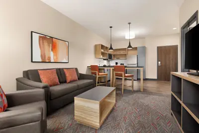 Photo 5 - Candlewood Suites Coralville Iowa City by IHG