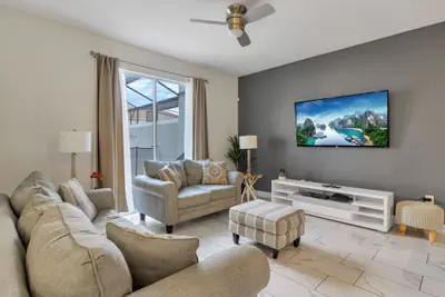 Photo 2 - Your 4bdr Vacation Home - 4838