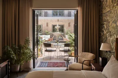 Photo 5 - The Nickel Hotel