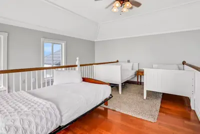 Photo 5 - Luxurious Gulf-side Living in Santa Rosa Beach!