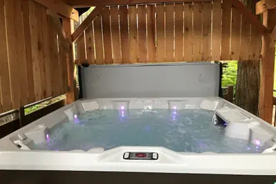 Photo 4 - Slopes Spokes Alaska Large HOT TUB