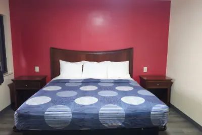 Photo 4 - Washington Motel