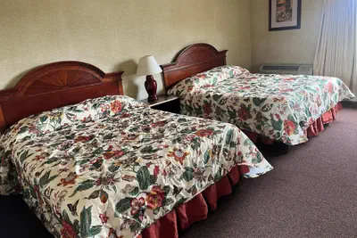 Photo 3 - Sleeping Ute Mountain Motel