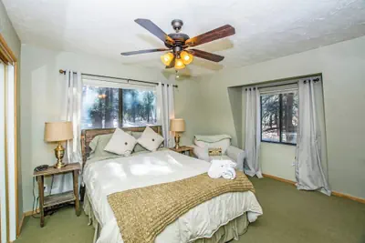 Photo 3 - 88 Acres Cottage in Big Bear w HotTub
