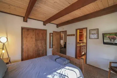 Photo 4 - Moonridge Mountain Retreat