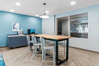 Photo 4 - Woodspring Suites Rogers Bentonville