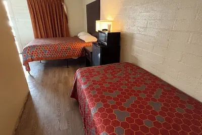 Photo 5 - Border Motel