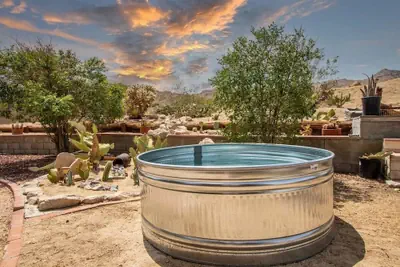 Photo 2 - @ Marbella Lane - The Wine Mine Desert Escape