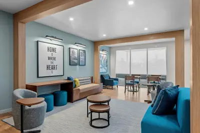 Photo 5 - Everhome Suites Somerset - South Brunswick by Choice Hotels