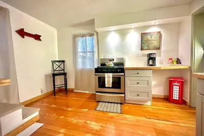 Photo 2 - Amazing Historic 1800s Carriage House