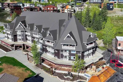 Photo 2 - Selkirk Lodge