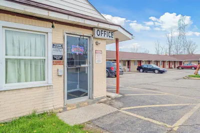 Photo 5 - Flint Motel by OYO MI Near I-475