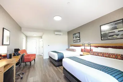 Photo 5 - Village Inn