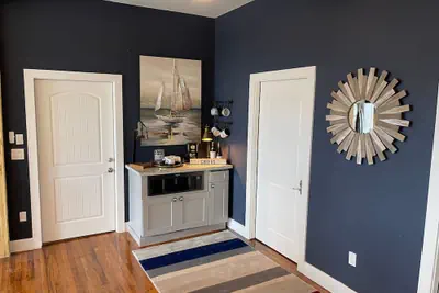 Photo 4 - Coastal Retreat Near Pleasure Pier & Beach