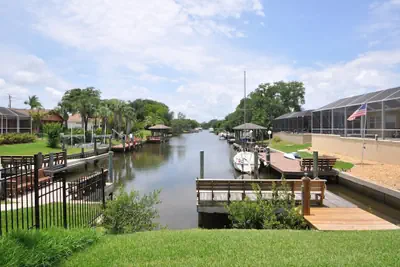 Photo 4 - Salty Breeze Canal Front Pool Home W Boat Dock