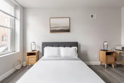 Photo 4 - Chic & Cozy Philly Stay in City Center