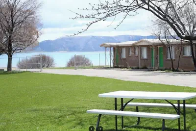 Photo 2 - Lodge Motel - Bear Lake - Garden City