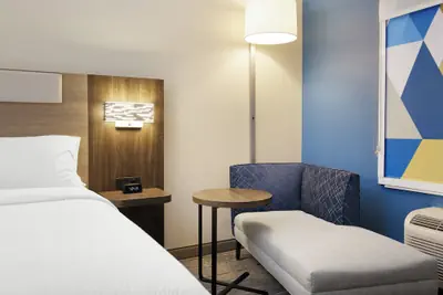 Photo 4 - Holiday Inn Express & Suites Westfield Indianapolis by IHG