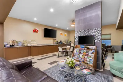 Photo 4 - Red Lion Inn & Suites Blue Springs