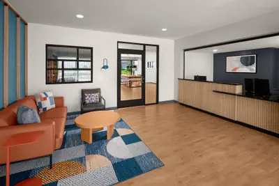 Photo 2 - StudioRes by Marriott Fort Myers Airport