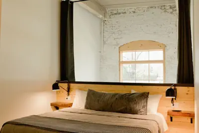 Photo 2 - Loom Room Retreat