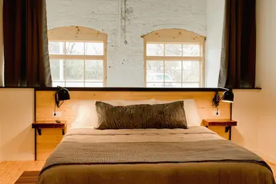 Photo 3 - Loom Room Retreat