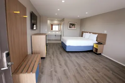 Photo 2 - Days Inn by Wyndham Hemet