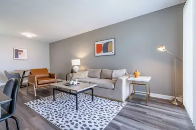 Photo 2 - Landing Apartments Castleton