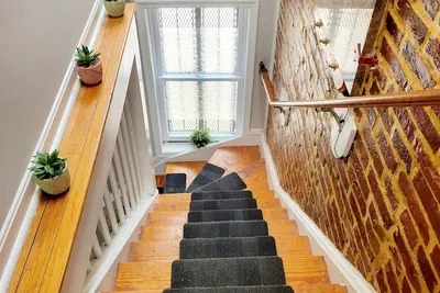 Photo 3 - 1-BD Home near Stadiums Free Parking