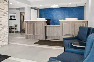 Photo 5 - Baymont by Wyndham Batavia - Darien Lake
