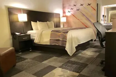 Photo 5 - Eglin Extended Stay Hotel, a Howard Johnson by Wyndham