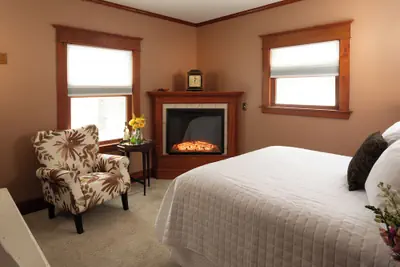 Photo 2 - The Inn of Saugatuck
