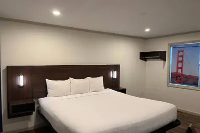Photo 3 - Travelodge By Wyndham Bainbridge