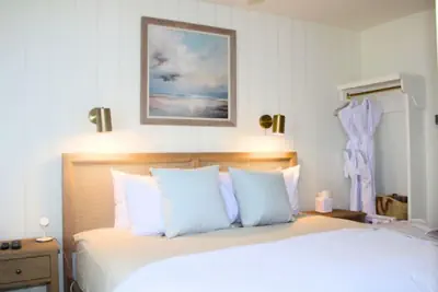 Photo 2 - The Trident Inn