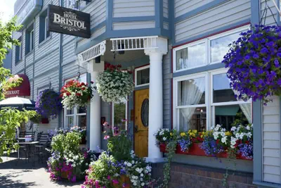 Photo 2 - Hotel Bristol
