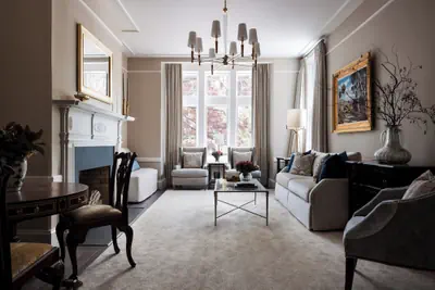 Photo 2 - 86 State Circle - Luxury Boutique Hotel