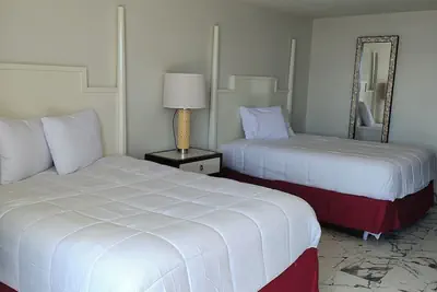 Photo 3 - Super Inn Motel