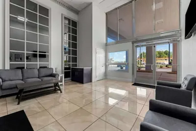Photo 4 - Urban Lofts