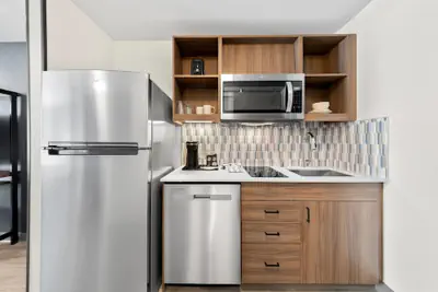 Photo 2 - Everhome Suites San Bernardino - Loma Linda