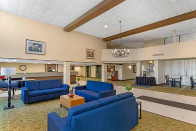 Photo 5 - MainStay Suites Lansing West