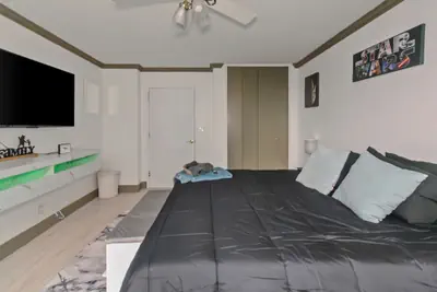 Photo 5 - Modern 3BR Condo - Heart of ATL