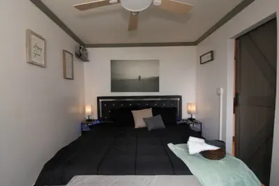 Photo 3 - Modern 3BR Condo - Heart of ATL
