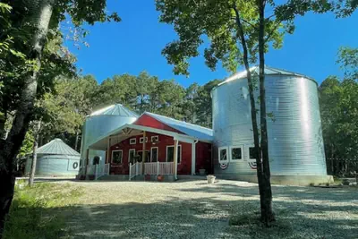 Photo 5 - Hermann Grain Bins BNB