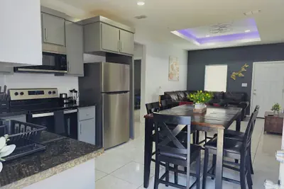 Photo 2 - Apartment With 3 Bedrooms 40 Minutes From South Padre
