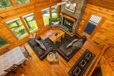 Photo 5 - Secluded 3BR Cabin w Hot Tub Dog Friendly Sleeps12