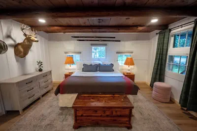 Photo 4 - The Woodsman Lodge