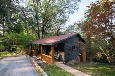 Photo 3 - The Woodsman Lodge