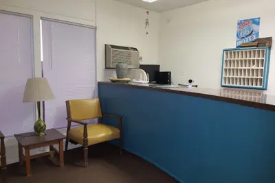 Photo 3 - Leisure Lodge Motel