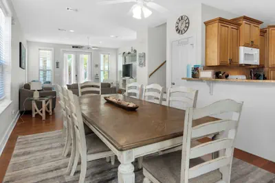 Photo 4 - 3BR Home in Seagrove Beach + Free Tickets: Bikes, Dolphin Cruise & More!