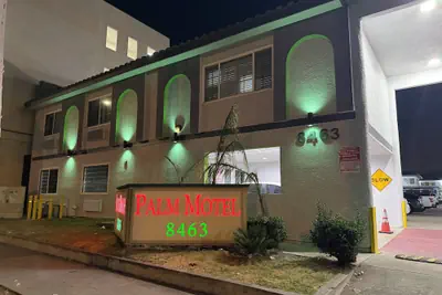 Photo 2 - Palm Motel - Rosemead
